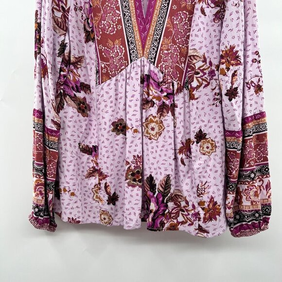 Maurices Women's Floral Long Sleeve Top Multicolor Cutout Size Small New - Picture 3 of 9